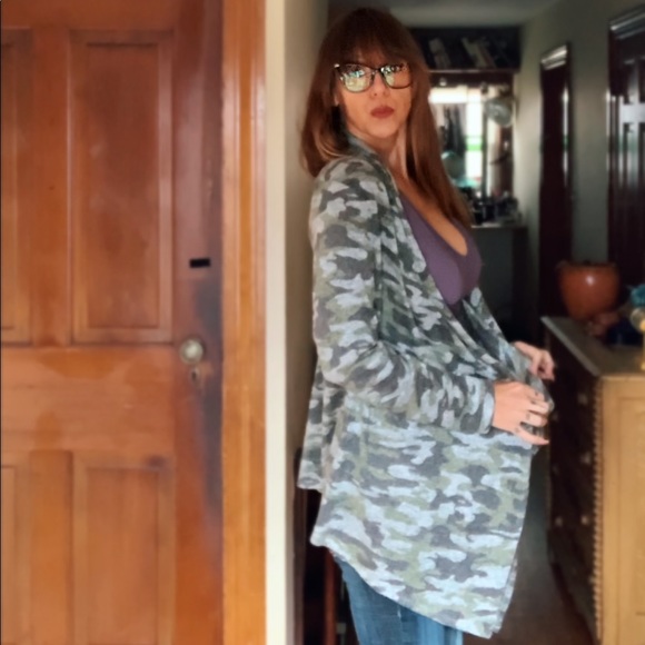 Bat Wing Asymmetrical Top - Picture 6 of 16